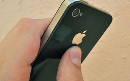 Lại phát hiện thêm lỗ hổng bảo mật mới trên iPhone Lại phát hiện thêm lỗ hổng bảo mật mới trên iPhone