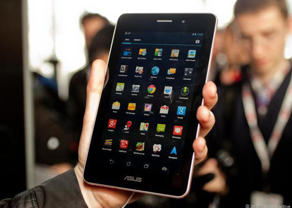 Asus giải thích lý do smartphone đắt hơn nhiều FonePad Asus giải thích lý do smartphone đắt hơn nhiều FonePad