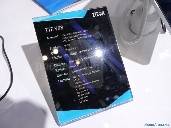 Cận cảnh máy tính bảng Windows 8 ZTE V98 Cận cảnh máy tính bảng Windows 8 ZTE V98