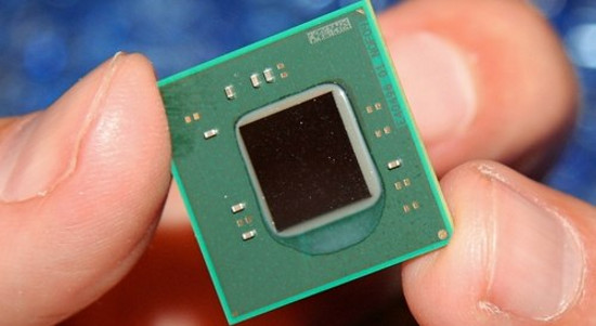 Intel ganh đua với ARM ở phân khúc tablet Android giá rẻ