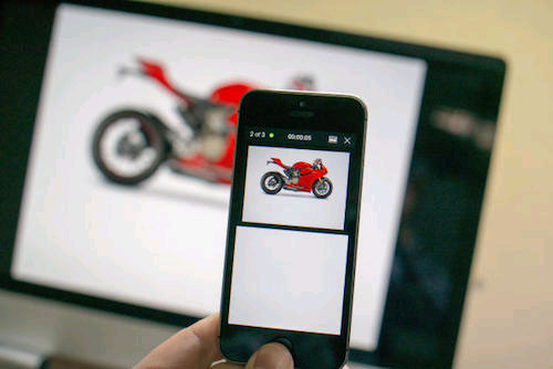 Điều khiển thuyết trình với Keynote. Sử dụng iPhone để điều khiển thuyết trình từ xa