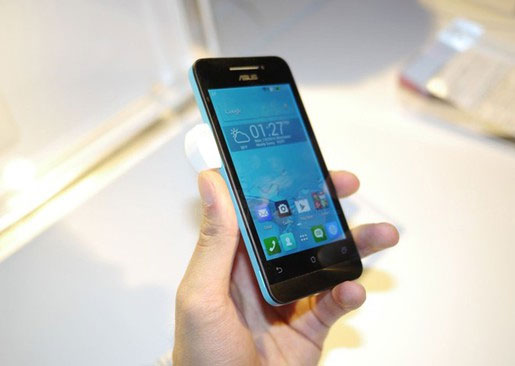 Smartphone giá rẻ sẽ cạnh tranh nghẹt thở năm 2014