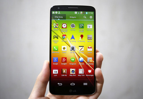 Mẫu điện thoại LG G2 Mở hộp LG G2 phiên bản màu vàng ở Việt Nam