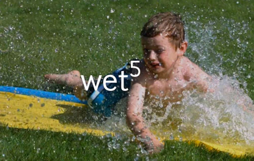 Hình ảnh trên video clip cho thấy Galaxy S5 có thể được trang bị khả năng chống nước Samsung hé lộ nhiều tính năng của Galaxy S5