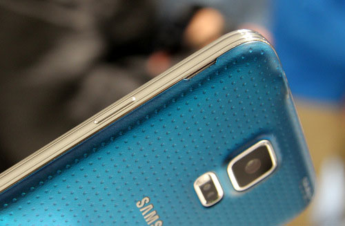 Những cải tiến trên Samsung Galaxy S5 Những cải tiến trên Samsung Galaxy S5