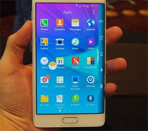 Điểm danh 6 tiện ích của màn hình cong trên Galaxy Note Edge