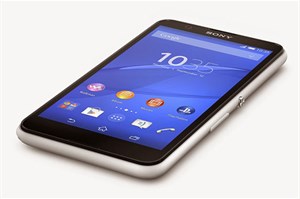 Sony Xperia E4: IPS 5" qHD, camera 5MP, chip 4 nhân, 2 SIM