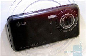 LG Viewty II máy ảnh 8 Megapixel lộ mặt