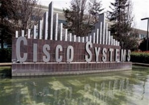 Cisco cắt bổng lộc của nhân viên