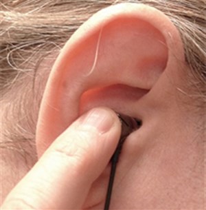 Cách chọn và dùng headphone dắt tai
