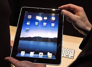 iPad sẽ được bán từ tháng 4 