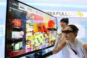 TV Full LED 3D đầu tiên thế giới 