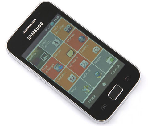 Android giống iPhone 4 của Samsung về VN