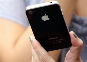 Apple bán 100 triệu iPhone