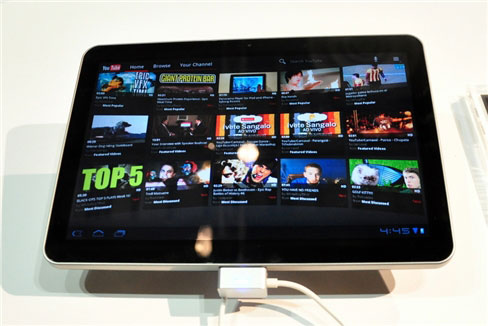 Cận cảnh Galaxy Tab 10.1 tại Samsung Forum 2011 