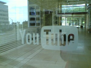 YouTube tăng thêm 30% số nhân viên