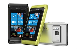 Một năm nữa mới có điện thoại Nokia chạy Windows Phone