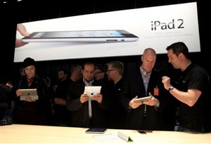 Apple hoãn ra mắt máy tính bảng iPad 2 tại Nhật