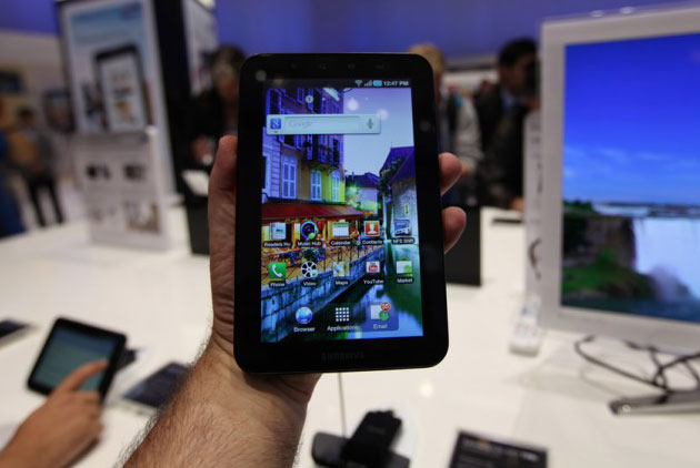 Samsung bị tồn kho hàng trăm nghìn Galaxy Tab?