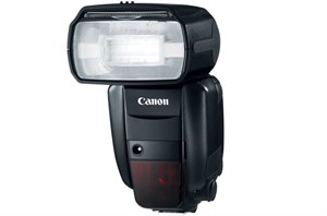 Đèn Canon Speedlite 600EX-RT và grip cho 5D Mark III