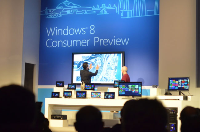 Windows 8 Consumer Preview đạt một triệu lượt tải