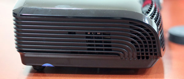 Đánh giá máy chiếu 3D Optoma GT750