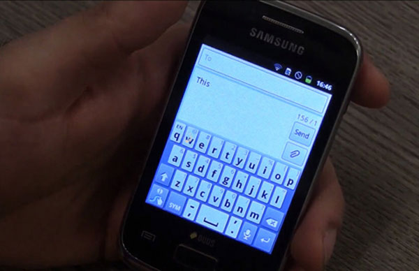 Galaxy Y Duos hai sim giá 4,5 triệu