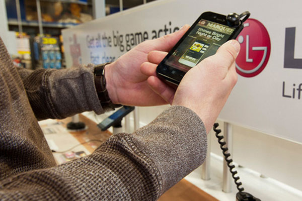 8 bước đơn giản khi chọn mua điện thoại cảm ứng