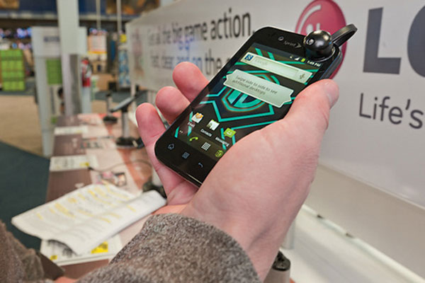 8 bước đơn giản khi chọn mua điện thoại cảm ứng