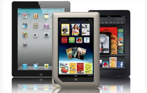 Chọn Kindle Fire, Nook Tablet hay iPad?
