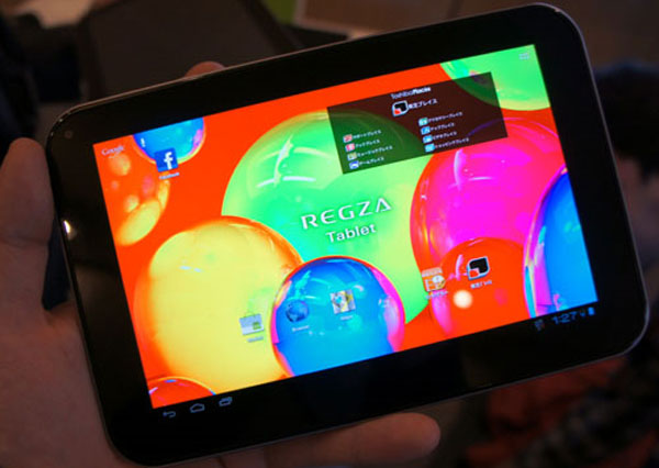 Toshiba AT470 dùng màn hình Super AMOLED