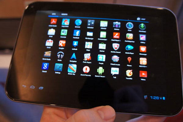 Toshiba AT470 dùng màn hình Super AMOLED