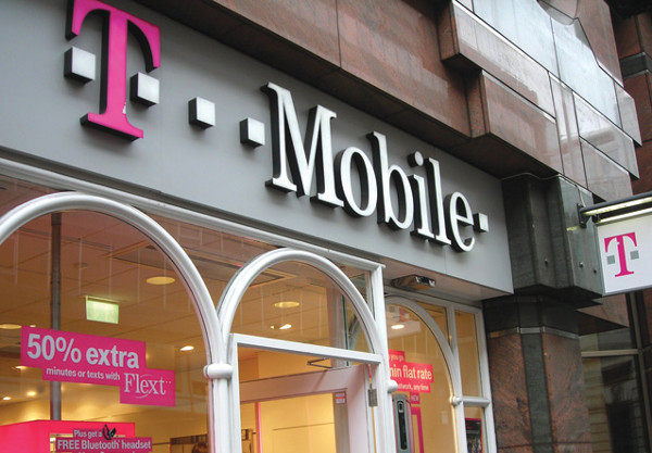 Doanh thu của T-Mobile trong quý 4 tiếp tục sa sút Doanh thu của T-Mobile trong quý 4 tiếp tục sa sút
