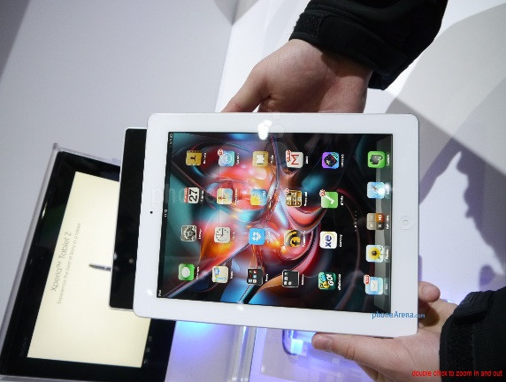 So sánh sơ bộ Xperia Tablet Z và iPad 4