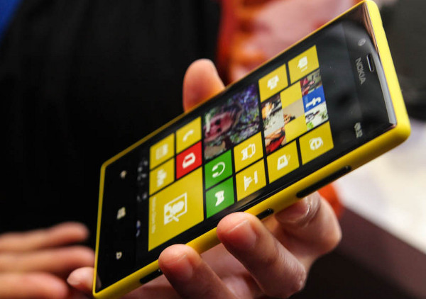 Nokia bán được 2 triệu máy Lumia ở Trung Quốc Nokia bán được 2 triệu máy Lumia ở Trung Quốc