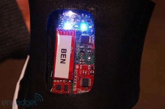 Google trình làng... giày thông minh