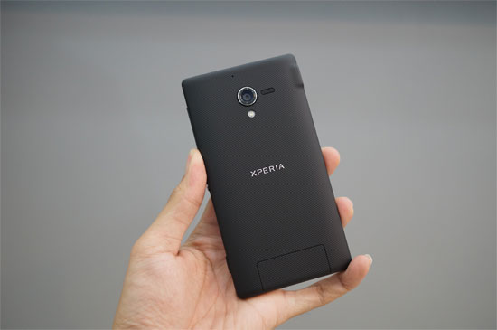 Sony Xperia ZL về Việt Nam với giá hơn 14 triệu đồng