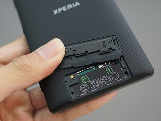 Sony Xperia ZL về Việt Nam với giá hơn 14 triệu đồng