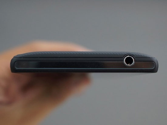 Sony Xperia ZL về Việt Nam với giá hơn 14 triệu đồng