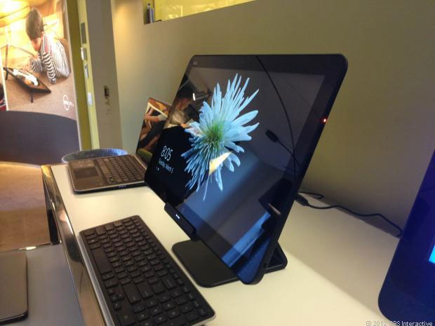 Một số hình ảnh của XPS 18 tại SXSW Sau Asus, Dell ra mắt tablet lai máy tính để bàn