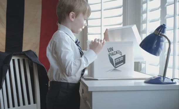 Galaxy S IV có thể được làm bằng nhựa và không đẹp như HTC One hay iPhone 5, nhưng doanh số dự kiến vẫn sẽ là khổng lồ. Samsung dự kiến sẽ bán 10 triệu Galaxy S IV tháng đầu tiên