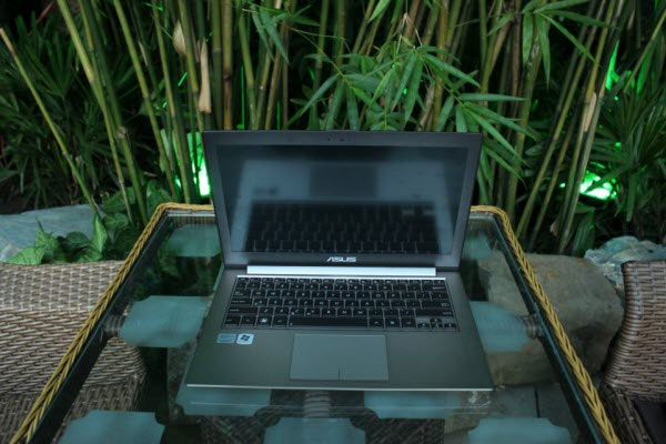 Laptop Asus đạt hàng loạt giải thưởng thiết kế