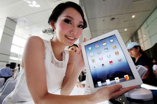 iPad Mini mới có thể dùng màn hình độ phân giải 2.045 x 1.536 pixel. iPad Mini và Nexus 7 mới sẽ ra mắt gần nhau