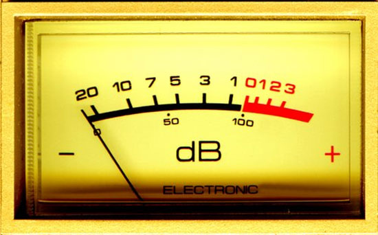 Người nghe thường phải tốn nhiều chi phí để hoàn thiện dải động. 6 đặc tính quan trọng tạo nên dàn âm thanh chuẩn