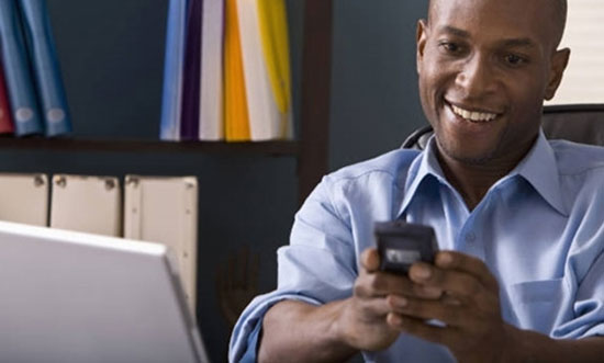 Smartphone sẽ giúp theo dõi trạng thái cảm xúc của người dùng. Smartphone theo dõi trạng thái tâm lý chủ nhân