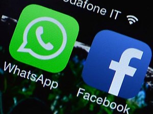 Vụ Facebook mua WhatsApp gặp rào cản