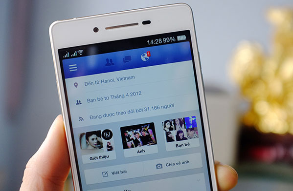 Facebook thay đổi giao diện trang cá nhân trên di động giống với bản web Facebook thay đổi giao diện trang cá nhân trên di động giống với bản web