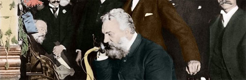 Alexander Graham Bell giới thiệu phát minh của mình để đăng ký bằng sáng chế Alexander Graham Bell giới thiệu phát minh của mình để đăng ký bằng sáng chế