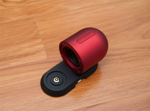 Elecom Capsule: loa Bluetooth có thể tách rời