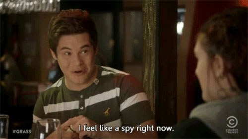 10 khoảnh khắc không nên nhắn tin